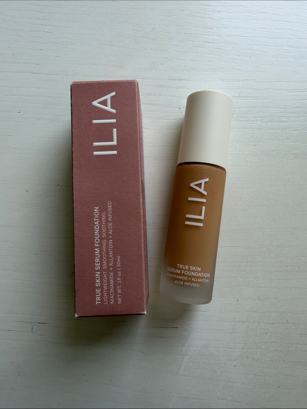 New in Box Ilia True Skin Serum Foundation in Corsica SF 3.5